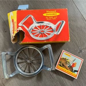 Vintage WESTMARK DIVISOREX Aluminum Apple Corer Slicer Tool West Germany